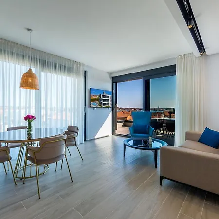 Rocca Riviera Luxury Apartment *