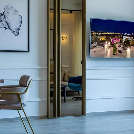 Rocca Riviera Luxury *