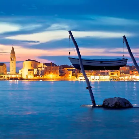 Rocca Riviera Luxury Apartmán *