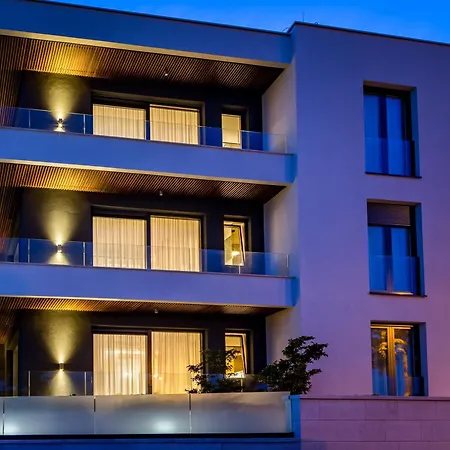 Rocca Riviera Luxury