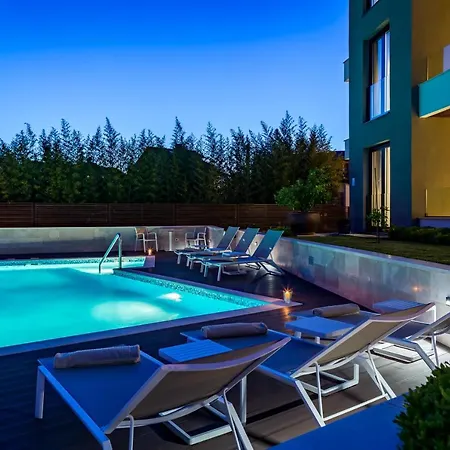 Rocca Riviera Luxury
